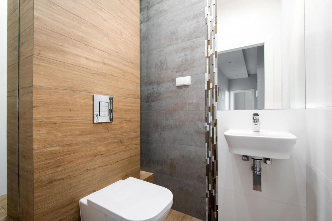 Mg Apartments Gieldowa Варшава Екстер'єр фото