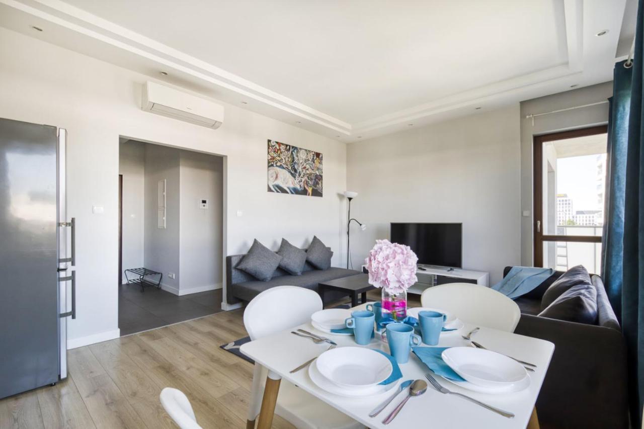 Mg Apartments Gieldowa Варшава Екстер'єр фото