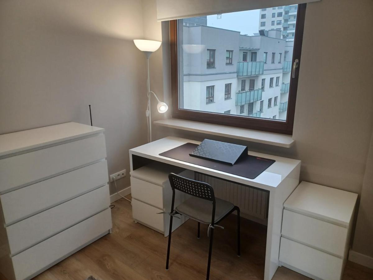 Mg Apartments Gieldowa Варшава Екстер'єр фото