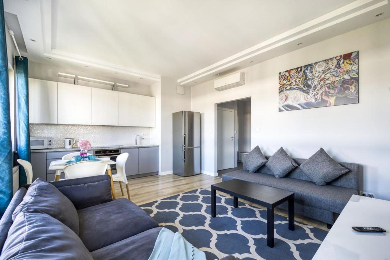Mg Apartments Gieldowa Варшава Екстер'єр фото