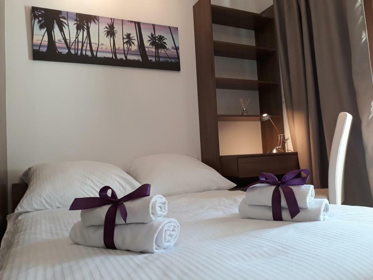 Mg Apartments Gieldowa Варшава Екстер'єр фото