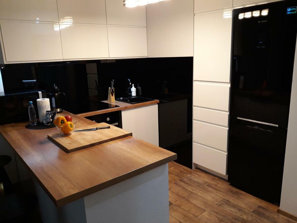 Mg Apartments Gieldowa Варшава Екстер'єр фото