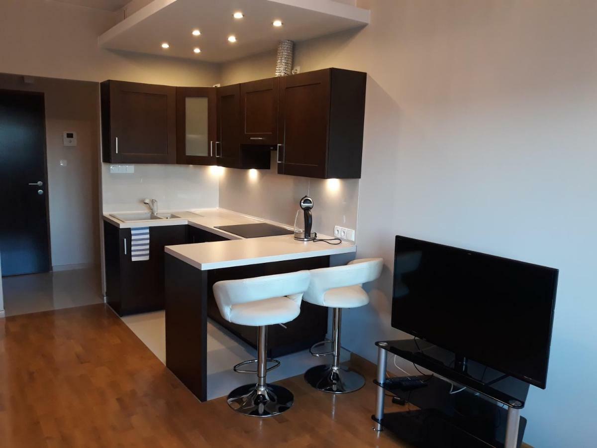 Mg Apartments Gieldowa Варшава Екстер'єр фото