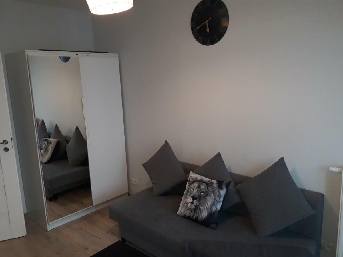Mg Apartments Gieldowa Варшава Екстер'єр фото