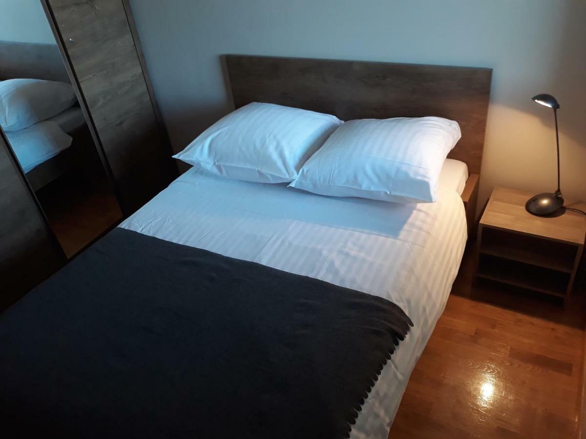 Mg Apartments Gieldowa Варшава Екстер'єр фото
